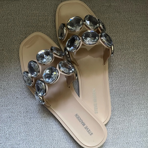 Steve Madden Jewel Nude Sandal - Picture 1 of 4
